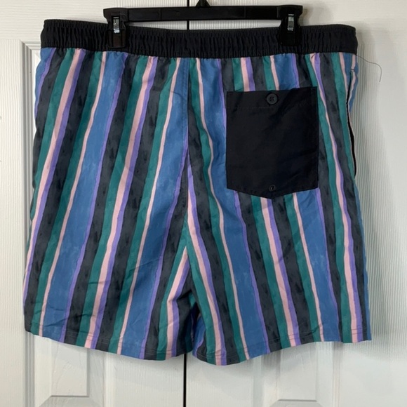 Original Use - Vertical Striped Swim Trunks Mens Size L - Picture 5 of 6